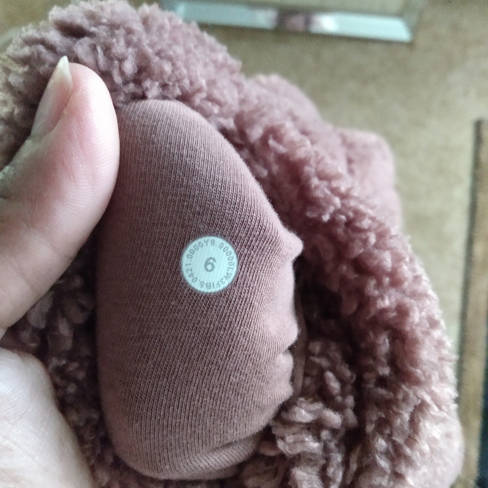 Lululemon Jacket - Picture 8 of 8